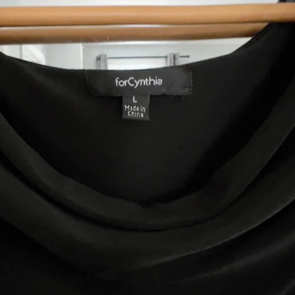 For Cynthia L cold shoulder peplum blouse - Picture 2 of 3